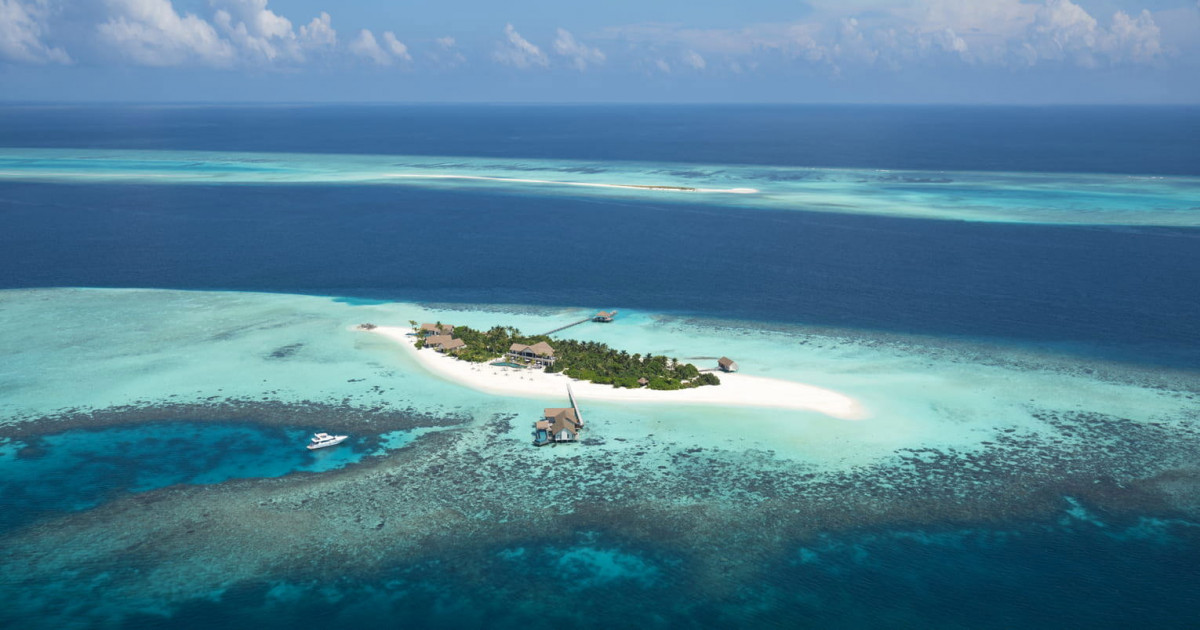 FOUR SEASONS PRIVATE ISLAND AT VOAVAH