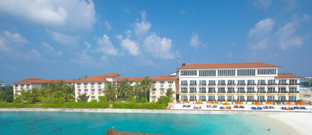 HULHULE ISLAND HOTEL