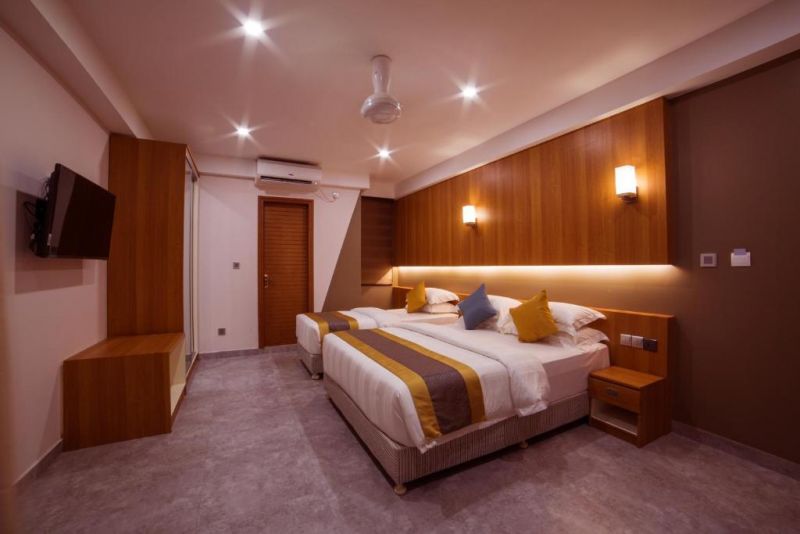 KUREDHI BEACH INN фото 3