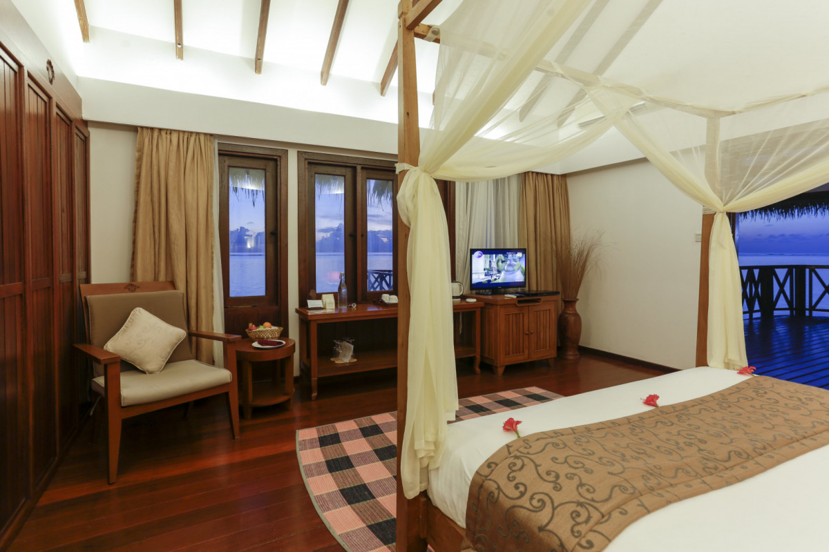 MEDHUFUSHI ISLAND RESORT фото 3