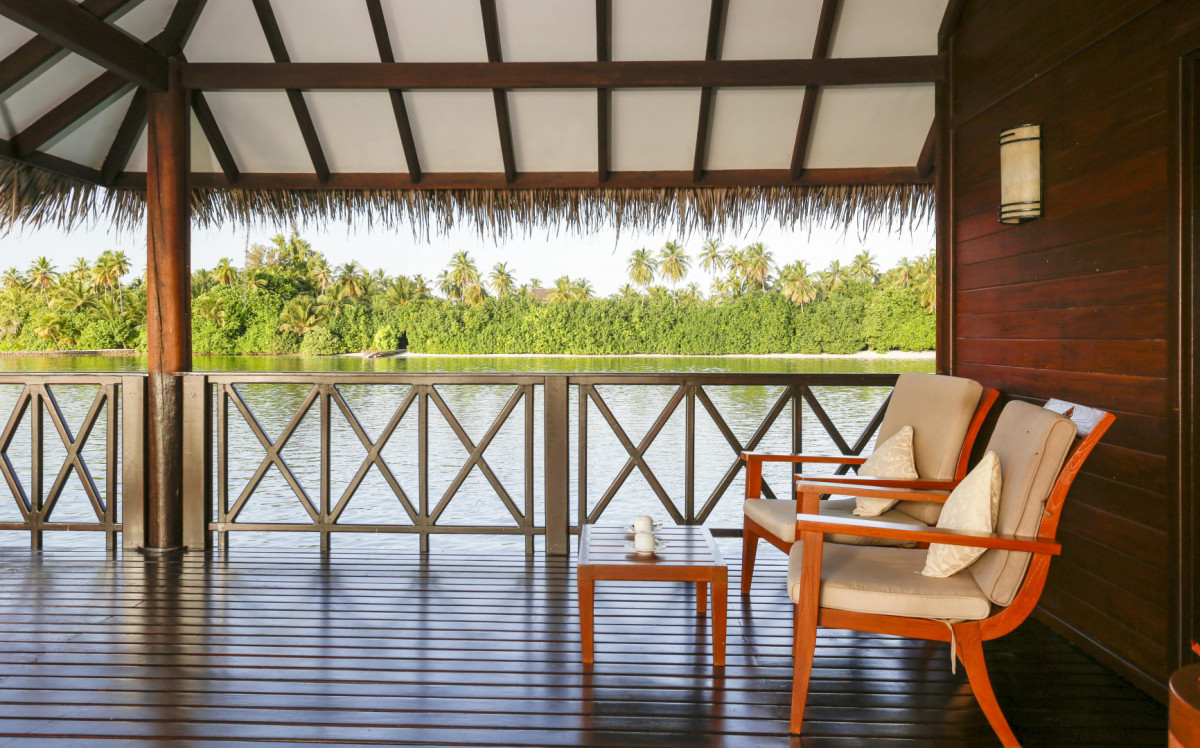 MEDHUFUSHI ISLAND RESORT фото 4