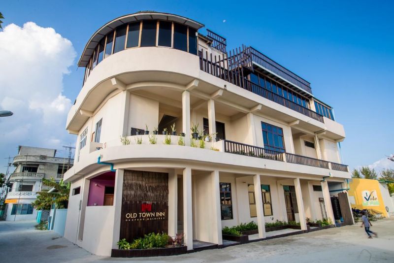 OLD TOWN INN HOTEL