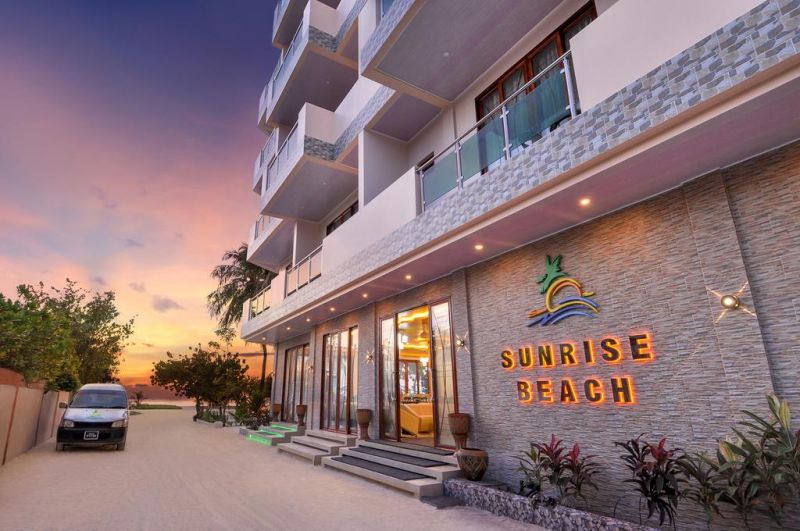 SUNRISE BEACH фото 2