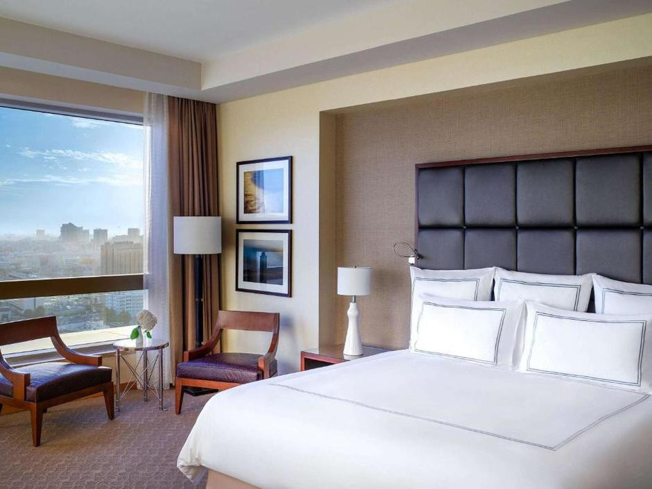 SWISSOTEL AL GHURAIR (EX. AL GHURAIR HOTEL BY ACCORHOTELS) фото 6