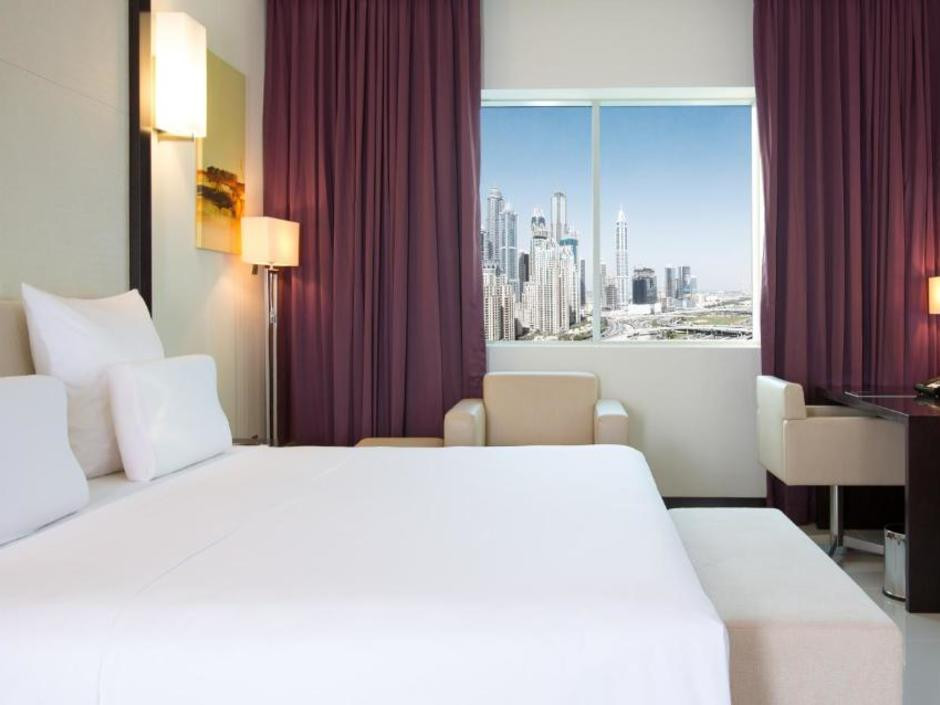 PULLMAN DUBAI JUMEIRAH LAKES TOWERS фото 7