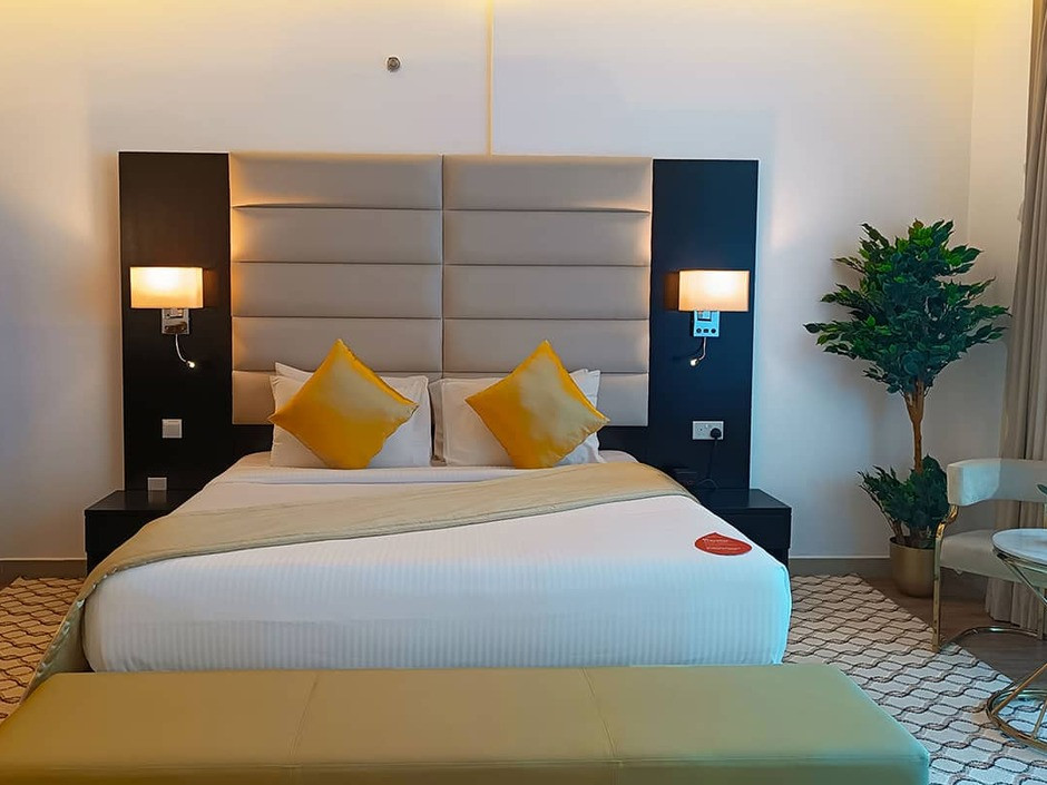 SUNDAY MEGA HOTEL SHEIKH ZAYED ROAD (EX. EMIRATES GRAND) фото 2