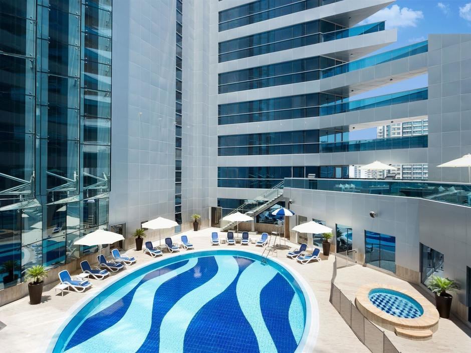 GULF COURT HOTEL BUSINESS BAY