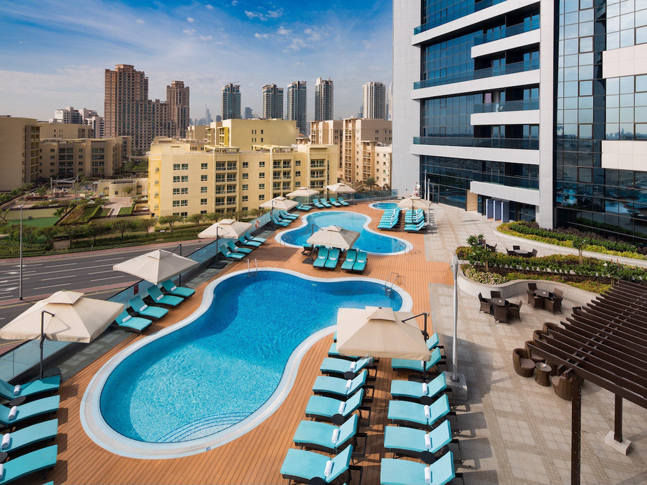 MILLENNIUM PLACE BARSHA HEIGHTS HOTEL фото 2