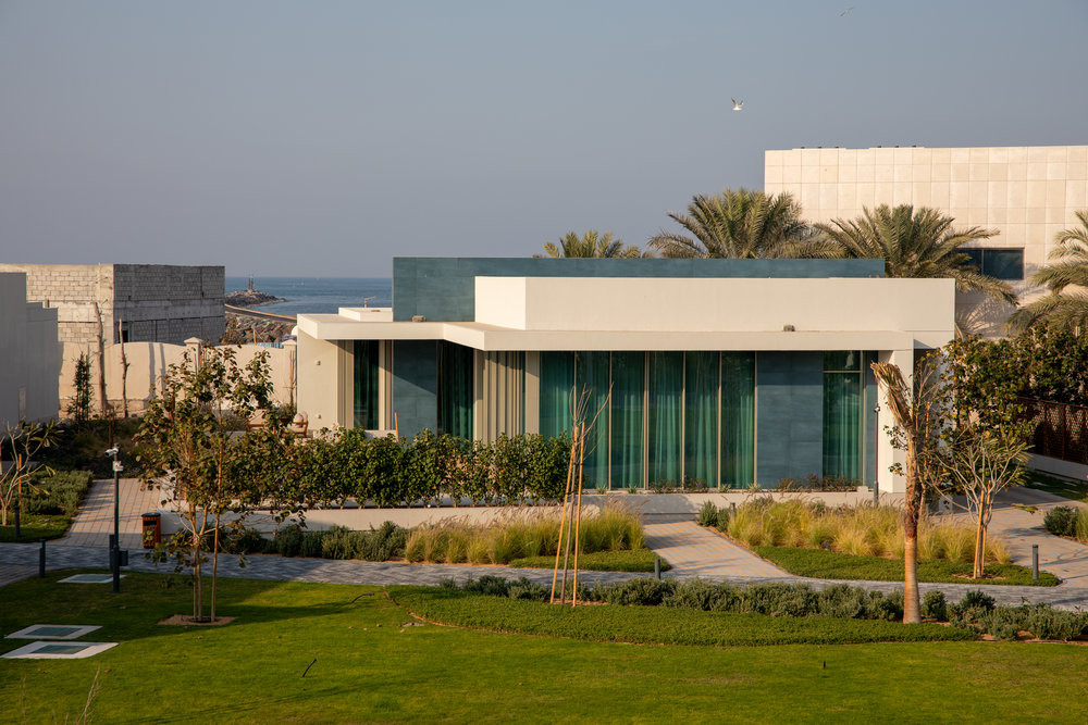 AJMAN HOTEL LUXURY VILLAS фото 7