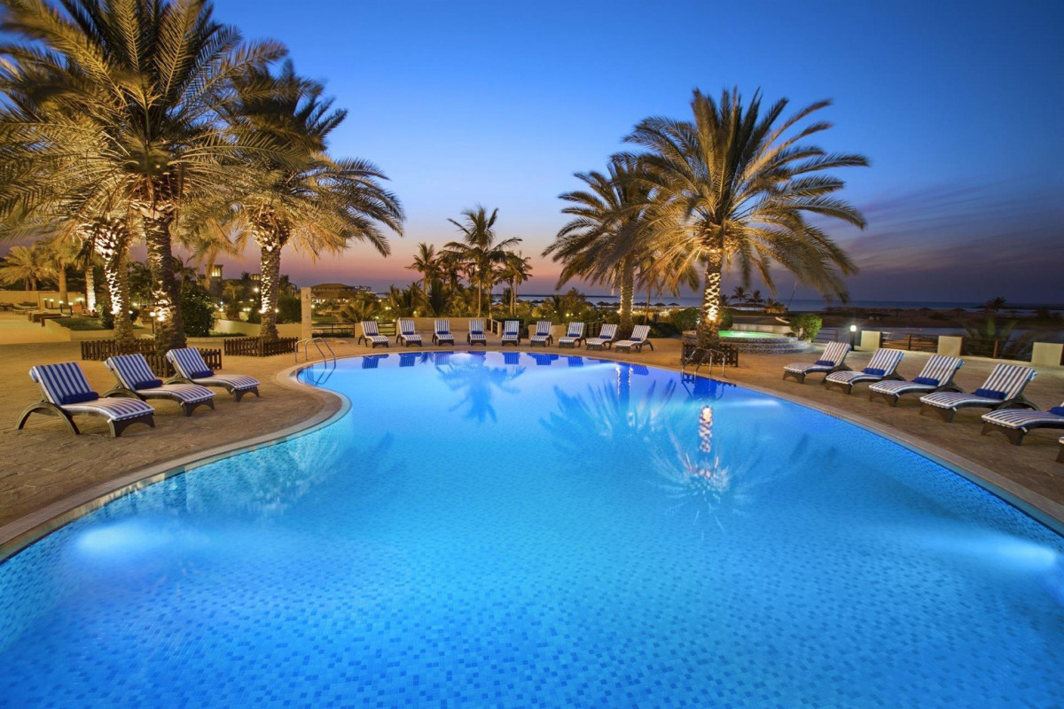 HILTON AL HAMRA BEACH & GOLF RESORT фото 2