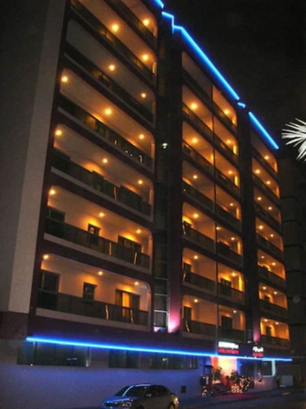 AL JAZEERA HOTEL APARTMENTS LLC фото 2