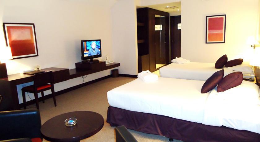 AL JAZIRA CLUB фото 2