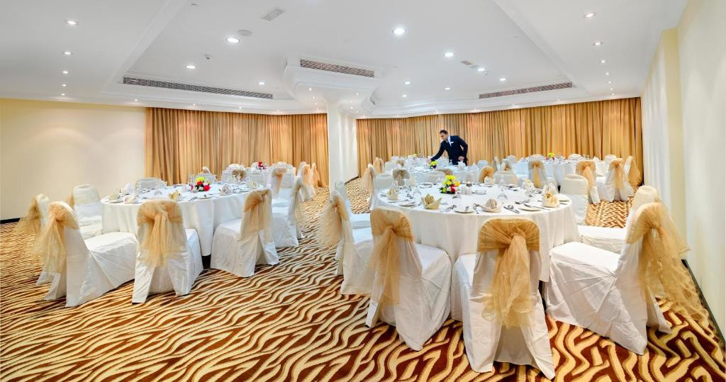 AL MAJAZ PREMIERE APART фото 7