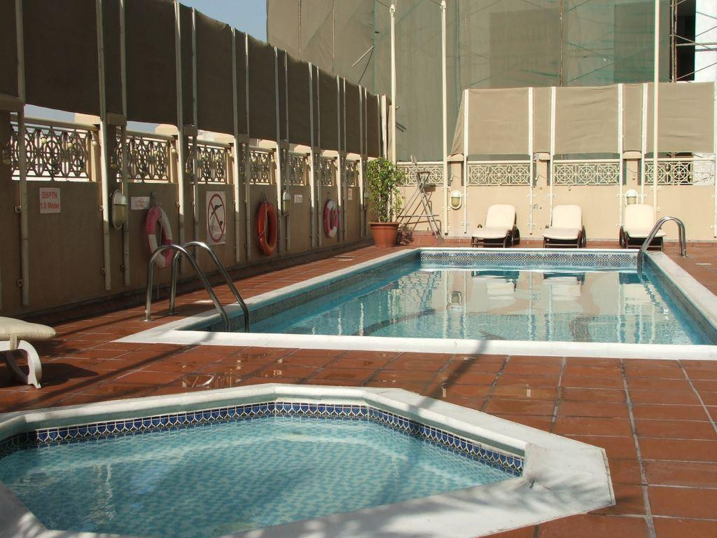 ARABIAN COURTYARD HOTEL & SPA фото 2