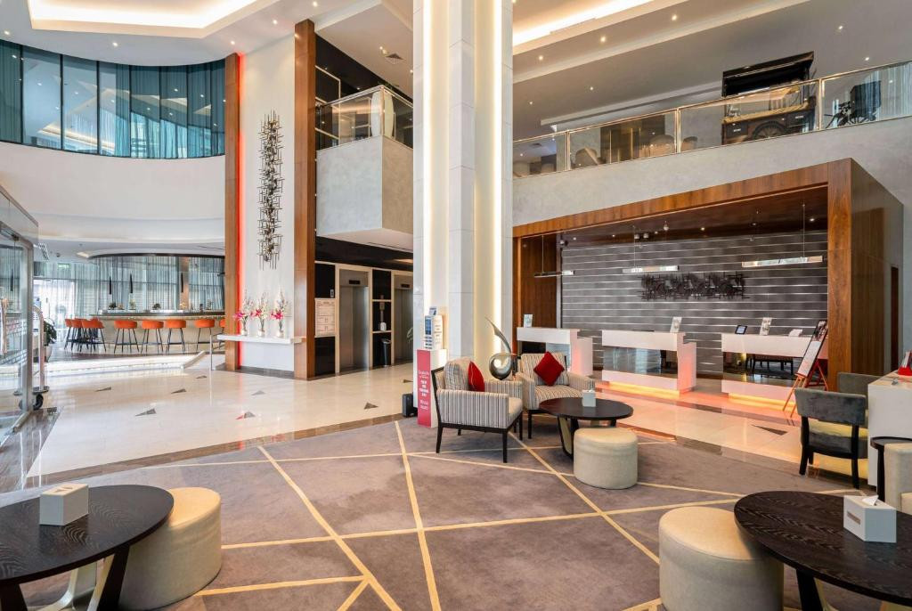 RAMADA BY WYNDHAM BARSHA HEIGHTS (EX. AURIS INN AL MUHANNA HOTEL) фото 8