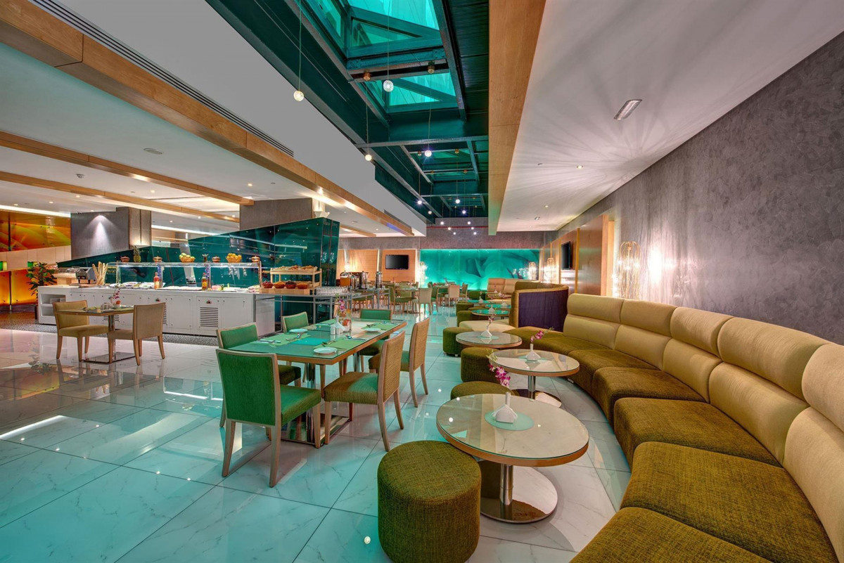 AL KHOORY EXECUTIVE HOTEL AL WASL фото 8