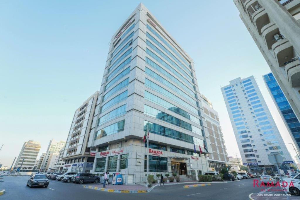 RAMADA DOWNTOWN ABU DHABI (EX. CRISTAL SALAM) фото 6
