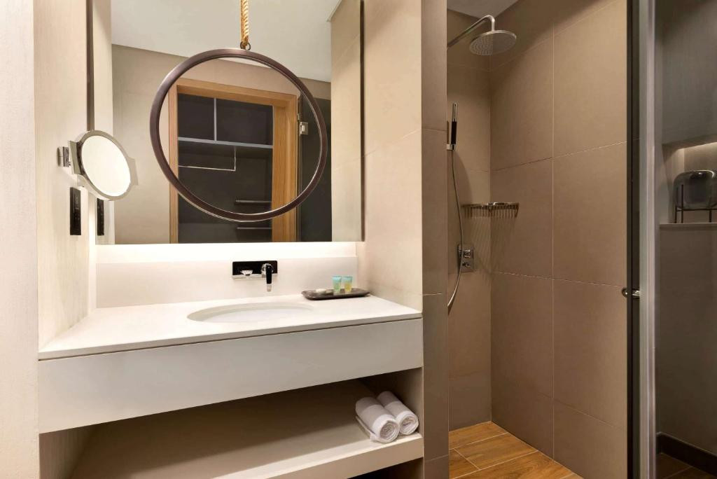 MERCURE DUBAI GOLD DISTRICT (EX. DAYS HOTEL BY WYNDHAM DUBAI DEIRA) фото 5
