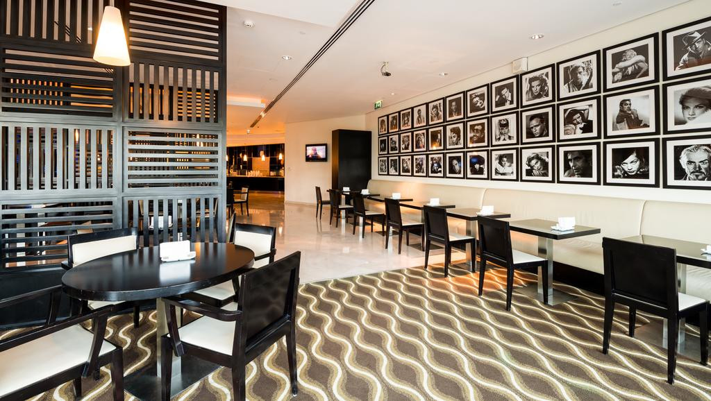 HOLIDAY INN EXPRESS DUBAI AIRPORT фото 6