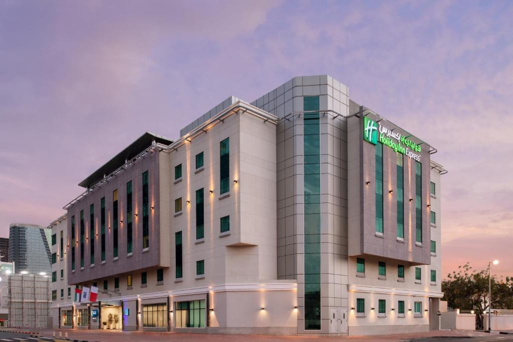 HOLIDAY INN EXPRESS SAFA PARK фото 2
