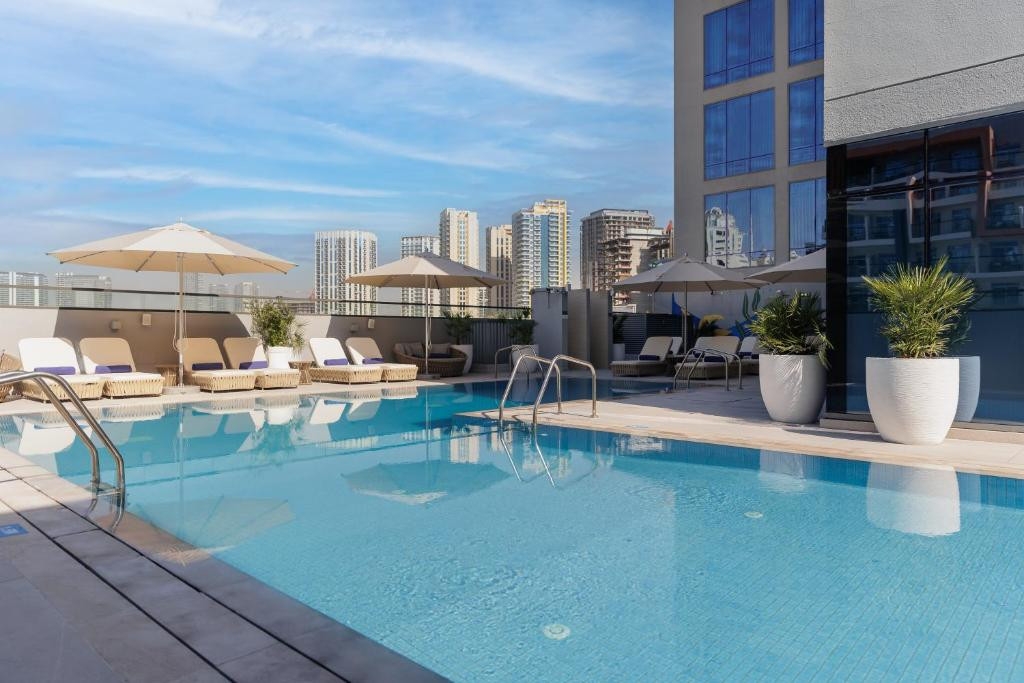 HOLIDAY INN DUBAI VILLAGE CIRCLE (EX. HOTEL AVALON)