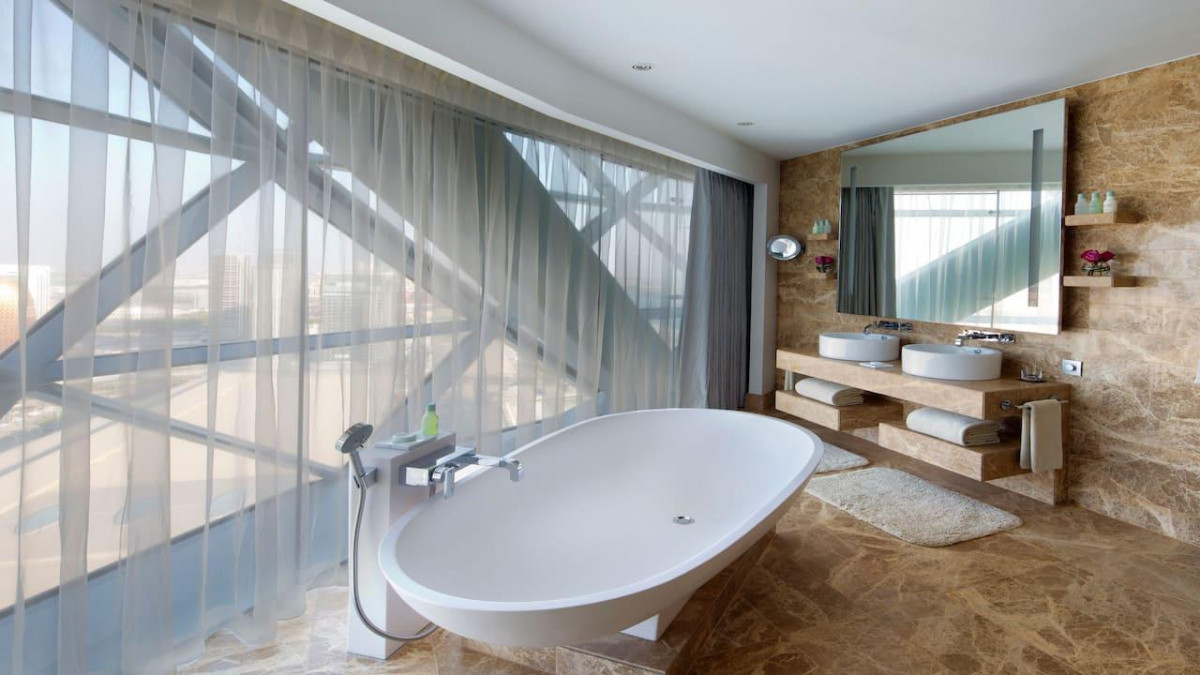 ANDAZ CAPITAL GATE ABU DHABI – A CONCEPT BY HYATT фото 8