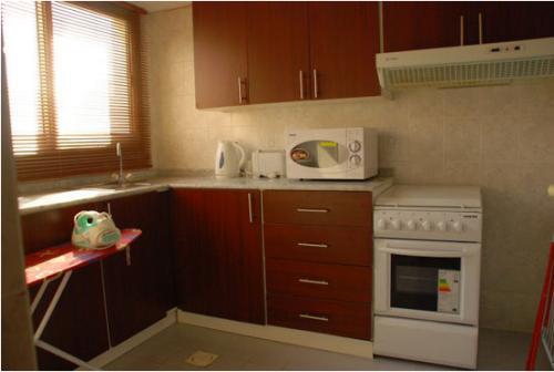 LONDON CROWN 2 HOTEL APARTMENTS