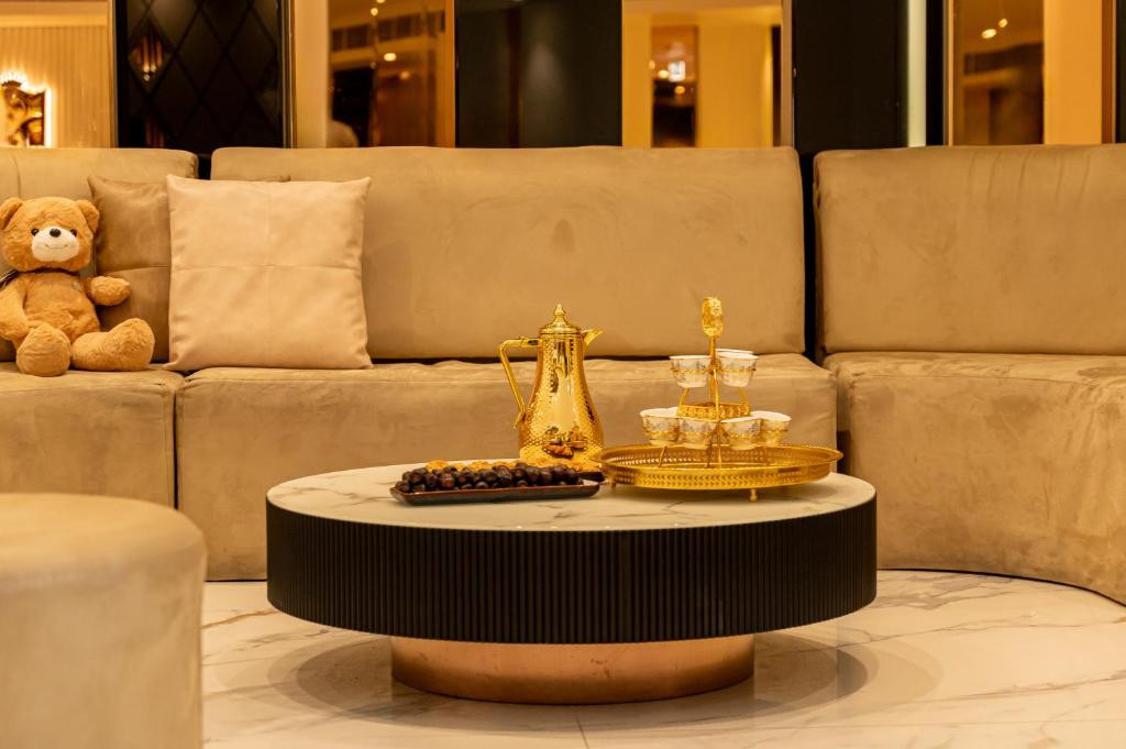 MAJESTIC CITY RETREAT HOTEL (EX. MAJESTIC HOTEL TOWER) фото 7