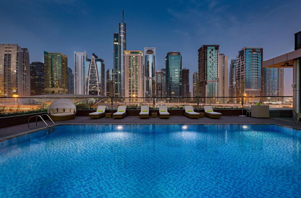MILLENNIUM PLACE MARINA фото 2