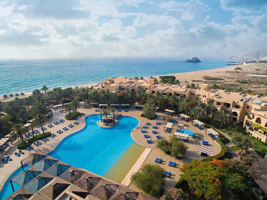 MIRAMAR AL AQAH BEACH RESORT фото 2