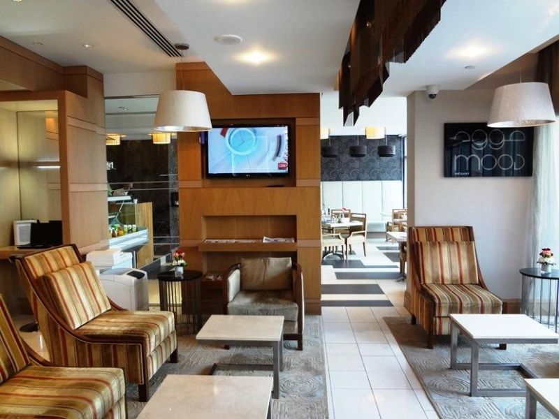 OAKS LIWA EXECUTIVE SUITES фото 3