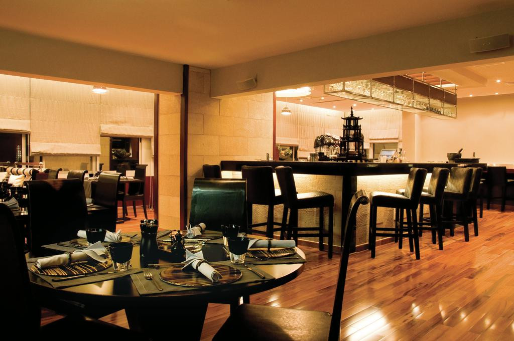 VILLAGGIO HOTEL ABU DHABI (EX. ONE TO ONE HOTEL THE VILLAGE) фото 5