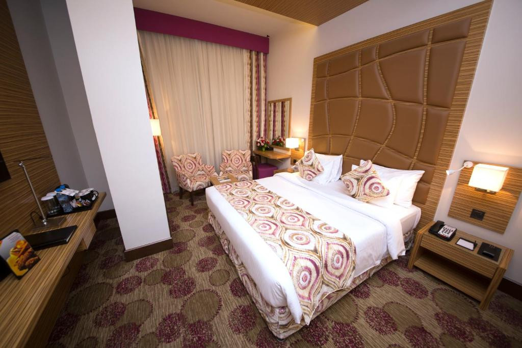 BEST WESTERN PLUS PEARL CREEK фото 3