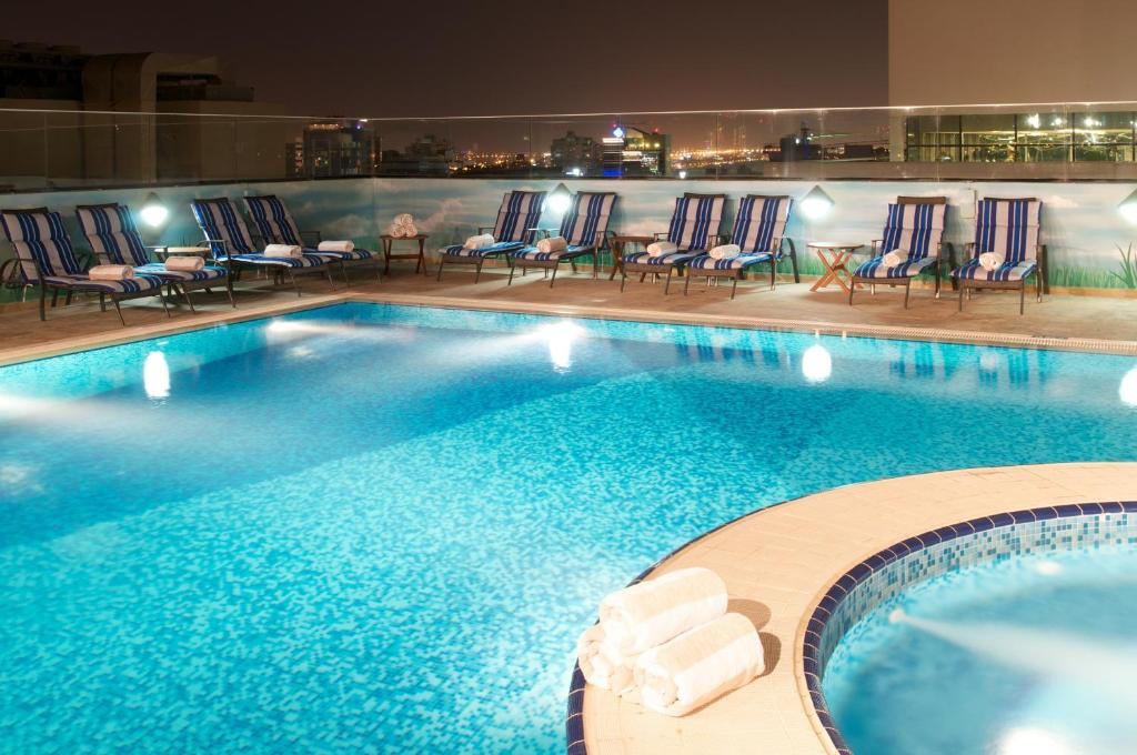 MONTREAL BARSHA HOTEL (EX. CARLTON AL BARSHA HOTEL) фото 5