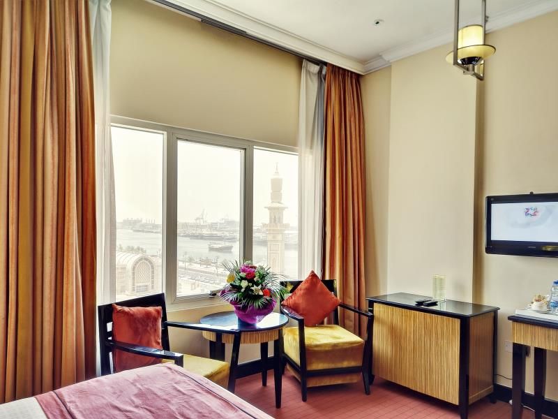 RAYAN HOTEL CORNICHE фото 2