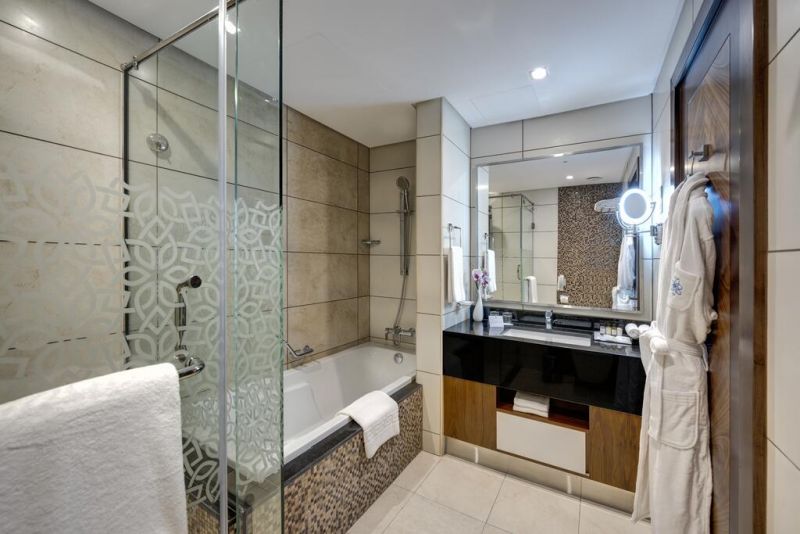 ROYAL CONTINENTAL SUITES BUSINESS BAY фото 3