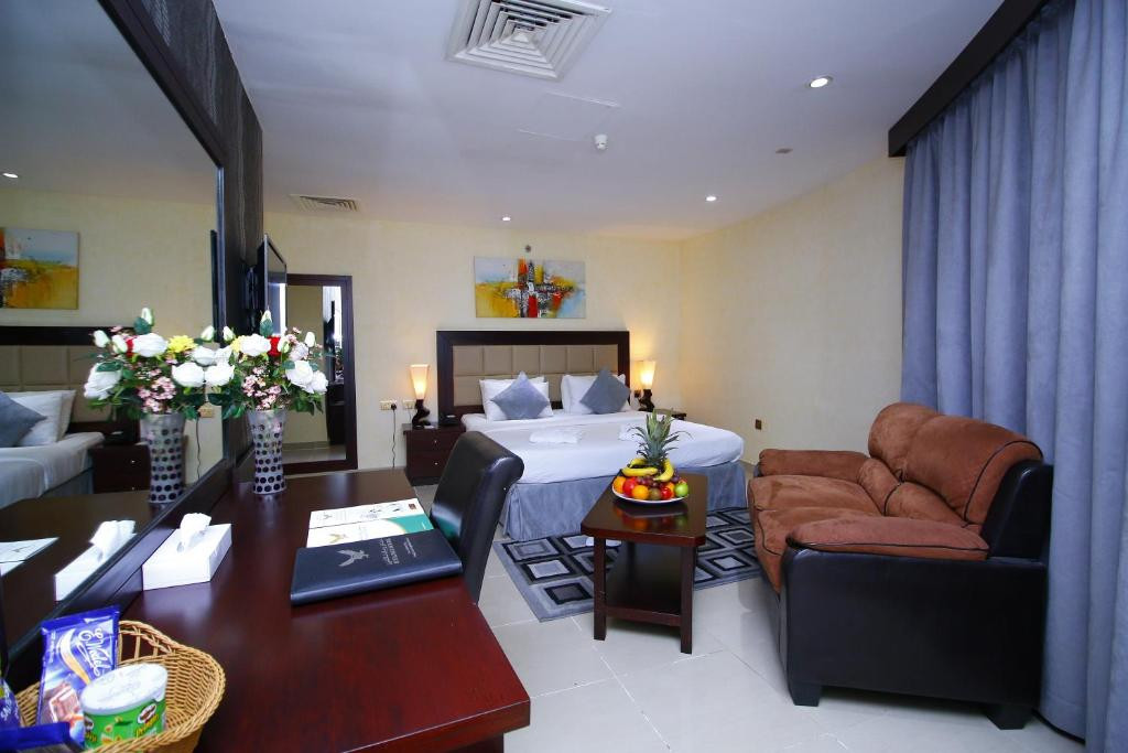 ROYAL FALCON HOTEL фото 2