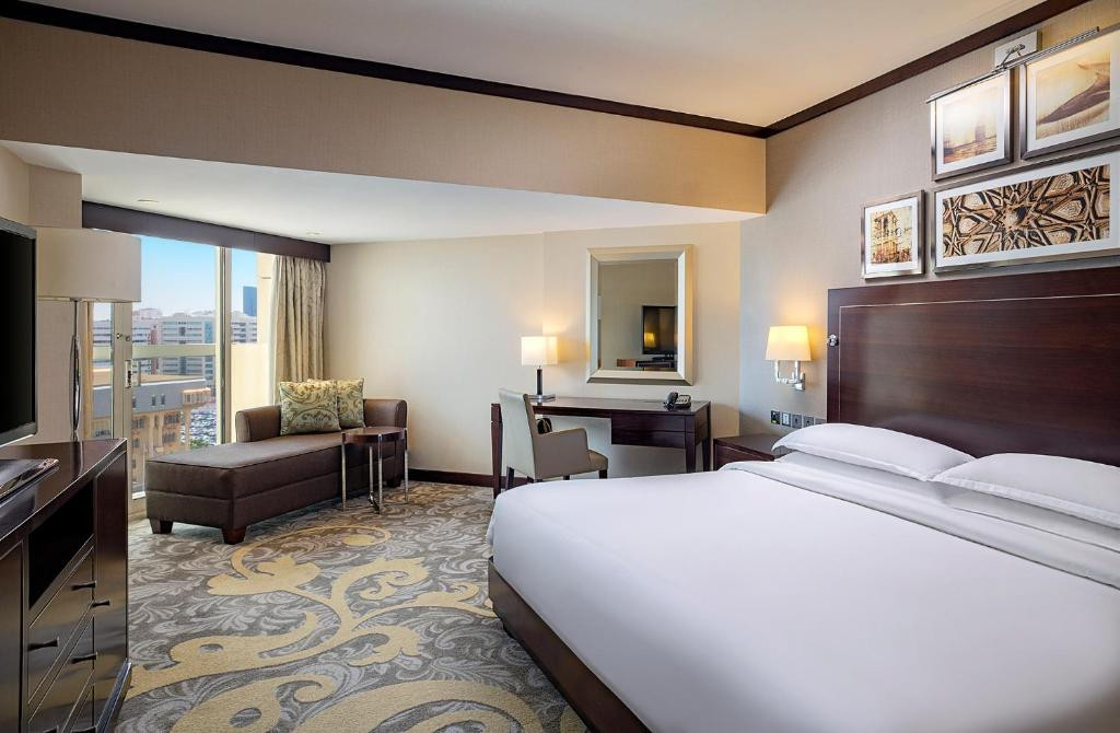 SHERATON DUBAI CREEK HOTEL & TOWERS фото 4