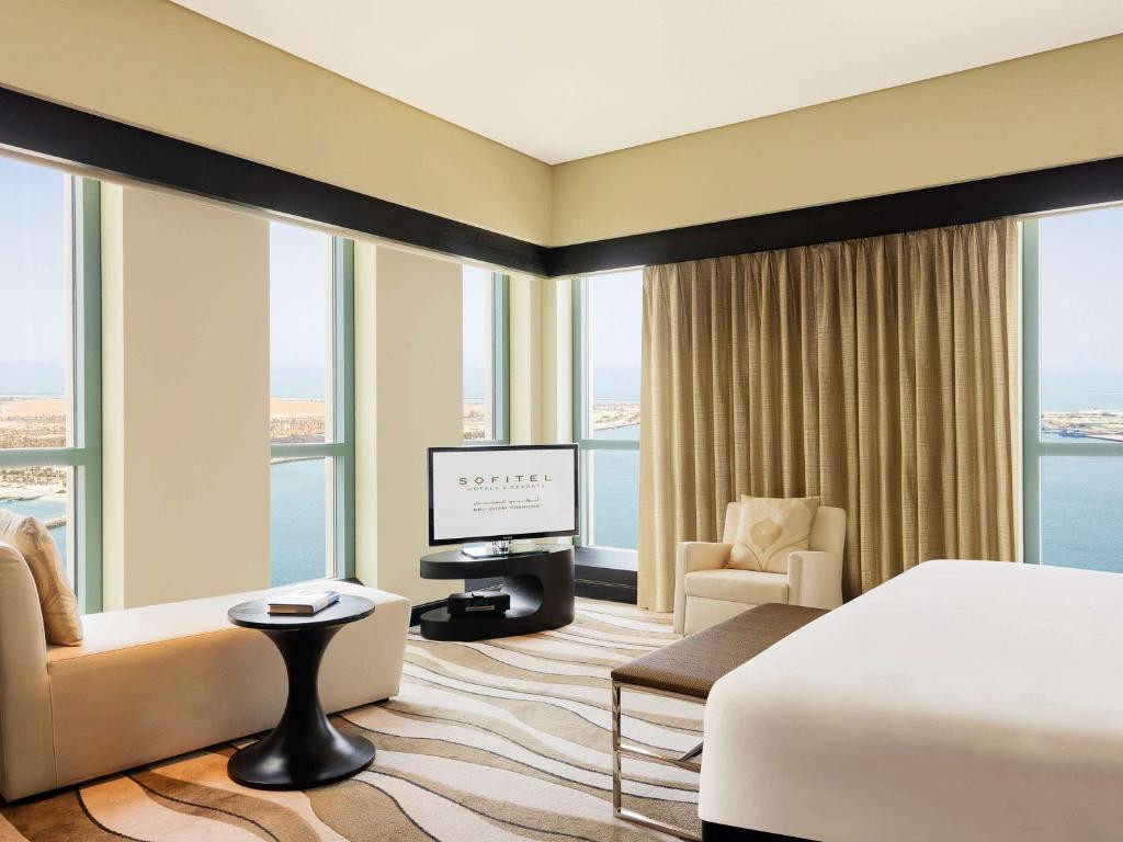 SOFITEL ABU DHABI CORNICHE фото 7