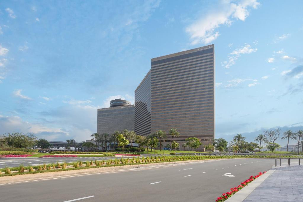 THE GALLERIA RESIDENCE HYATT REGENCY
