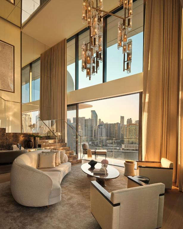 THE LANA DORCHESTER COLLECTION фото 8