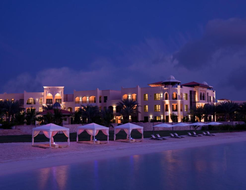 TRADERS HOTEL QARYAT AL BERI фото 6