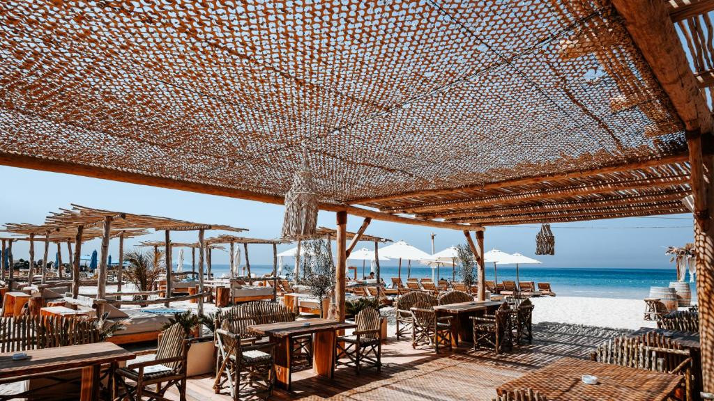 UMM AL QUWAIN BEACH HOTEL фото 7